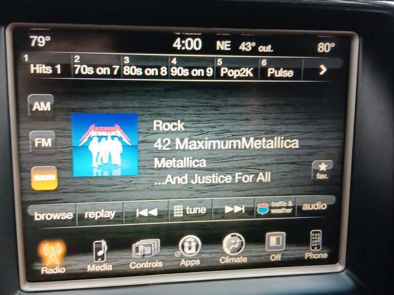 Jeep Grand Cherokee Vehicle Full-screen Gallery Image 45