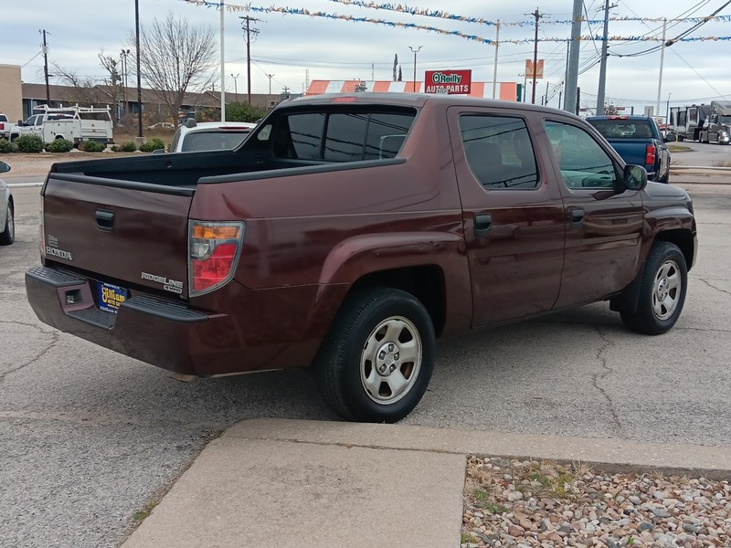 Honda Ridgeline Vehicle Full-screen Gallery Image 03