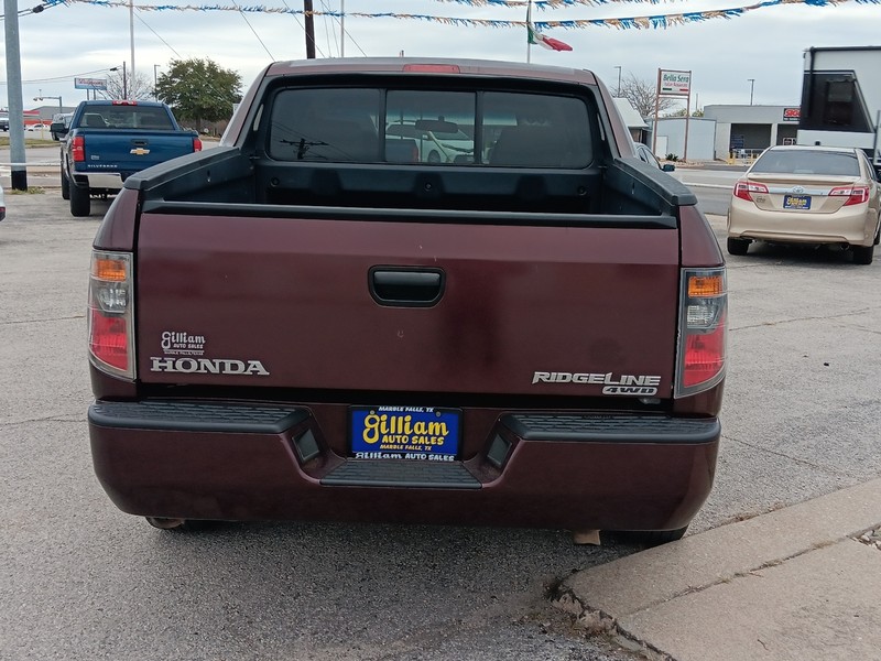 Honda Ridgeline Vehicle Full-screen Gallery Image 04