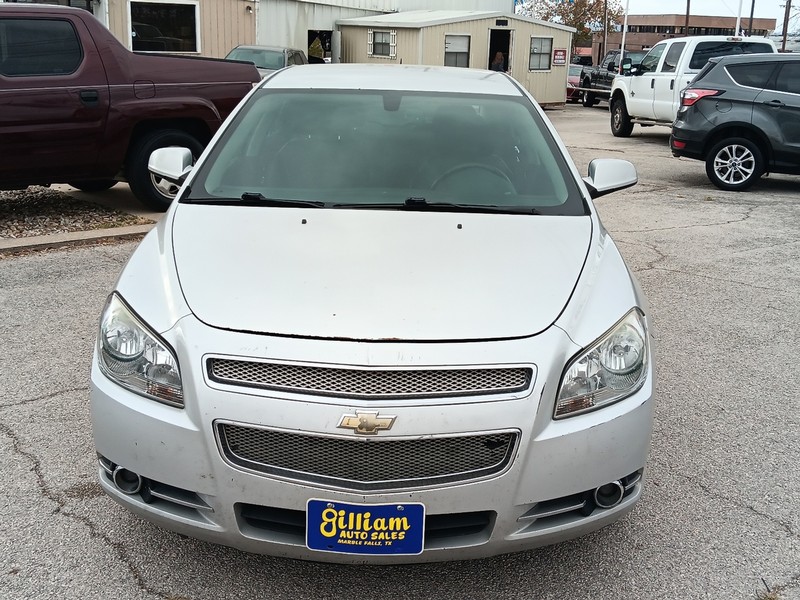 Chevrolet Malibu Vehicle Full-screen Gallery Image 8
