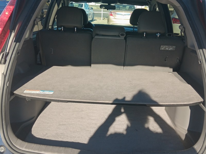 Honda CR-V Vehicle Full-screen Gallery Image 05