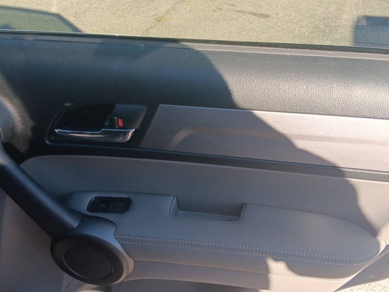 Honda CR-V Vehicle Full-screen Gallery Image 35