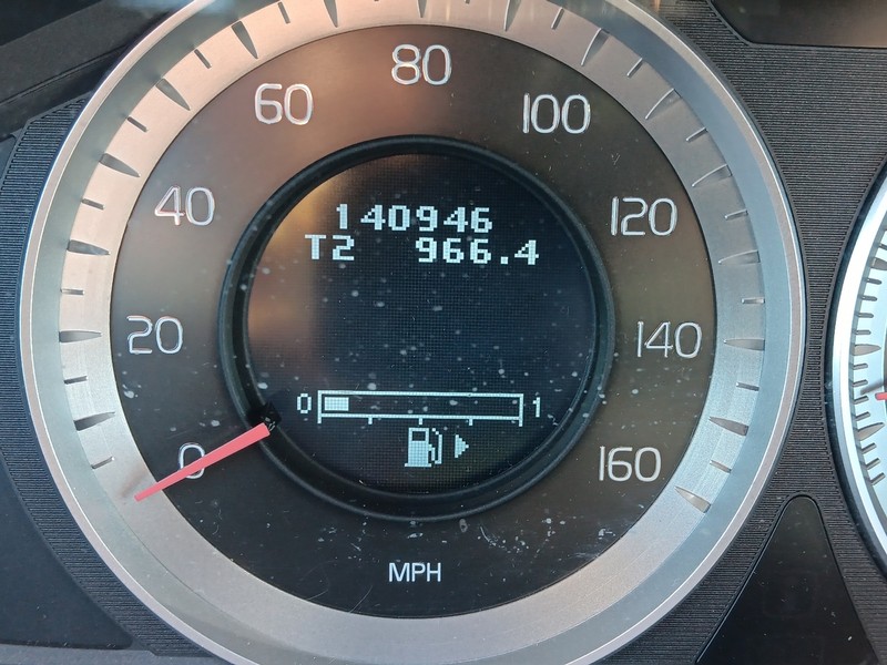 Volvo S60 Vehicle Full-screen Gallery Image 17