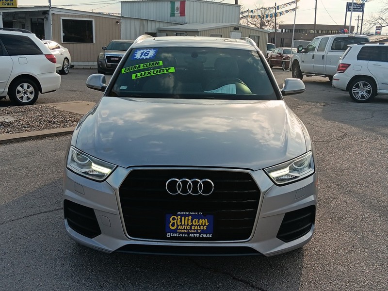 Audi Q3 Vehicle Full-screen Gallery Image 09