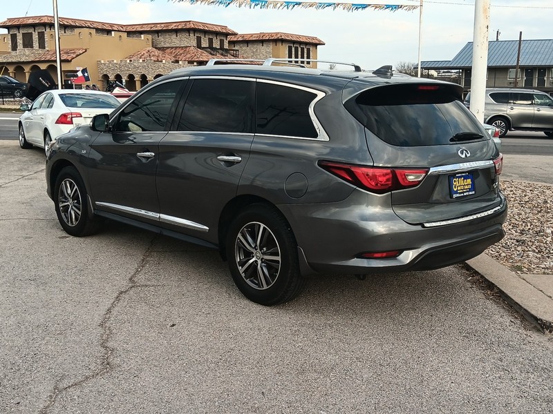 INFINITI QX60 Vehicle Full-screen Gallery Image 06