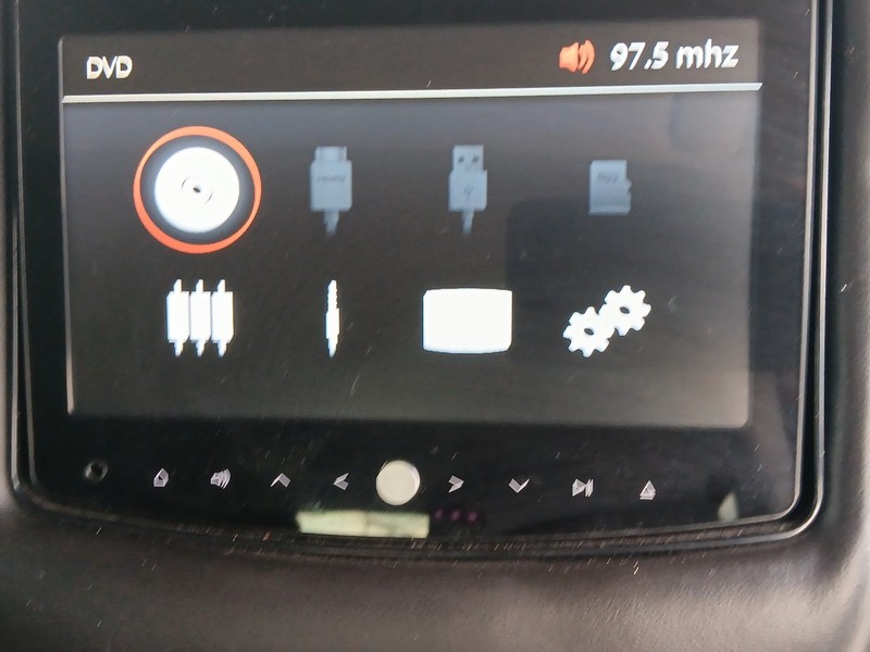 INFINITI QX60 Vehicle Full-screen Gallery Image 14