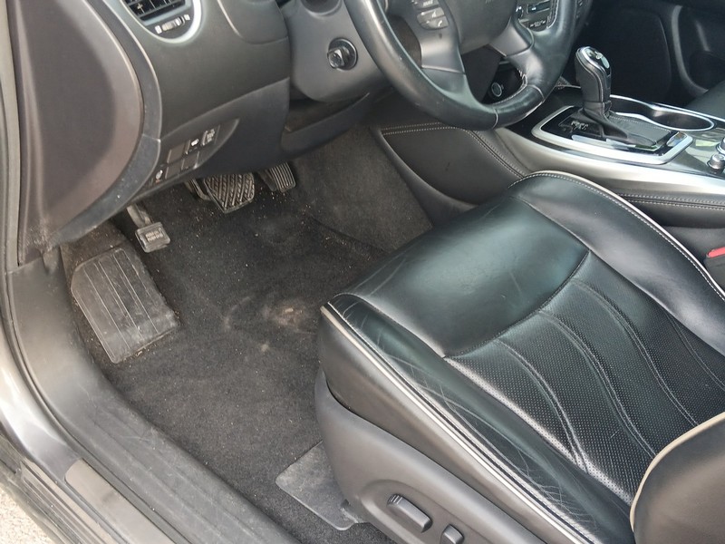 INFINITI QX60 Vehicle Full-screen Gallery Image 19