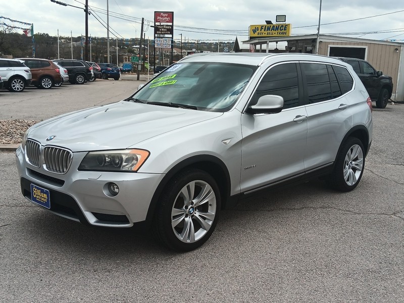 BMW X3 Vehicle Full-screen Gallery Image 07