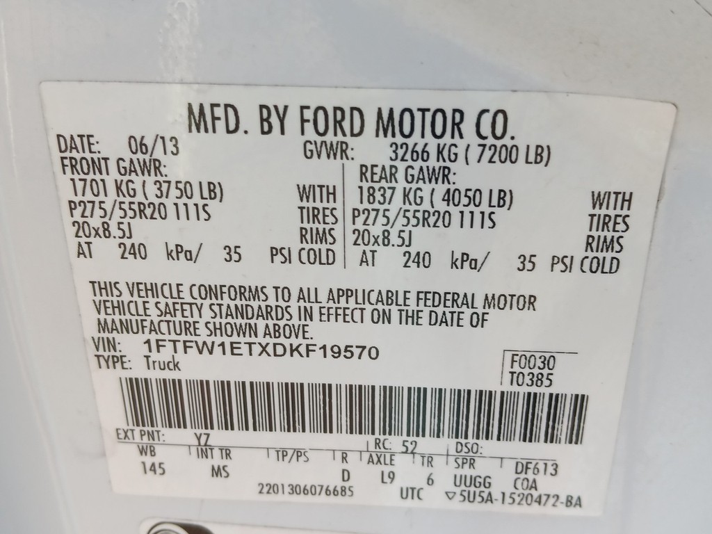 Ford F-150 Vehicle Full-screen Gallery Image 18