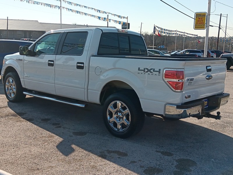 Ford F-150 Vehicle Full-screen Gallery Image 05