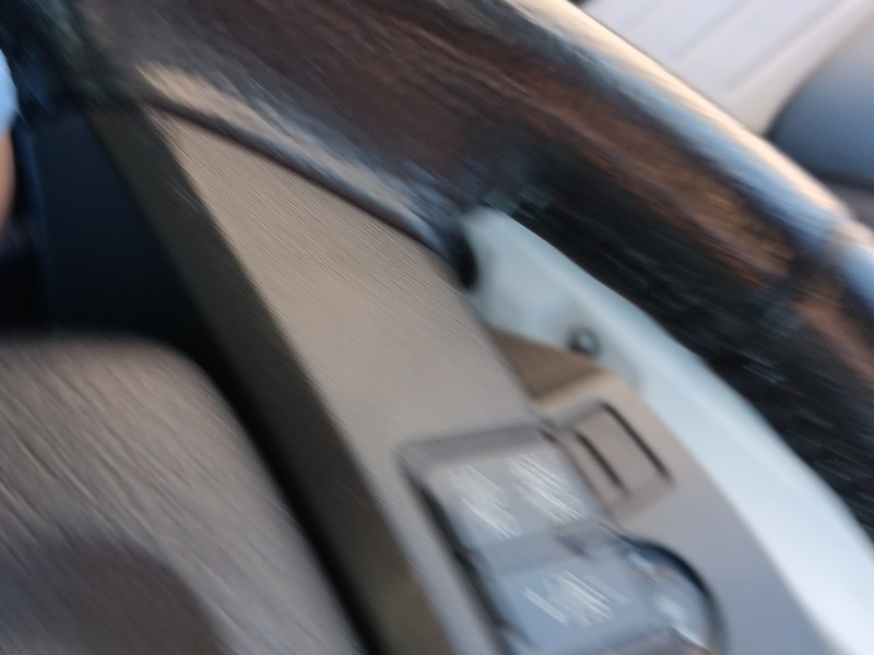 Ford F-150 Vehicle Full-screen Gallery Image 19