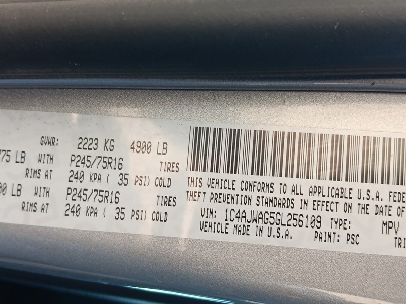 Jeep Wrangler Vehicle Full-screen Gallery Image 13