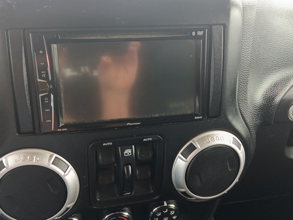 Jeep Wrangler Unlimited Vehicle Full-screen Gallery Image 7