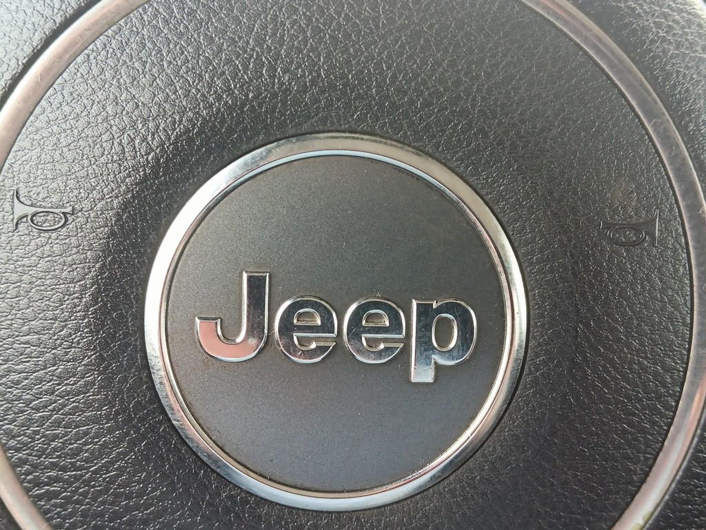 Jeep Wrangler Unlimited Vehicle Full-screen Gallery Image 9