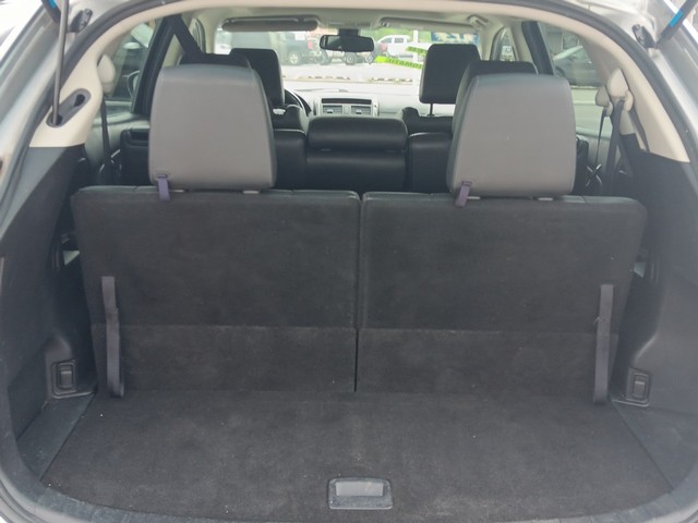 Mazda CX-9 Vehicle Full-screen Gallery Image 5