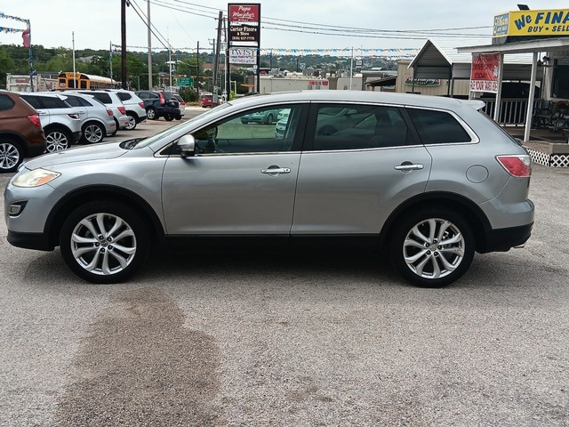 Mazda CX-9 Vehicle Full-screen Gallery Image 7