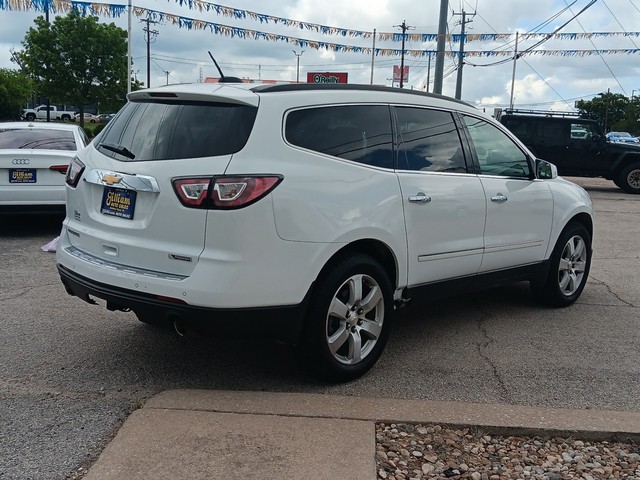 Chevrolet Traverse Vehicle Full-screen Gallery Image 3