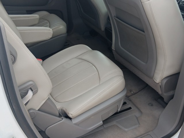 Chevrolet Traverse Vehicle Full-screen Gallery Image 13