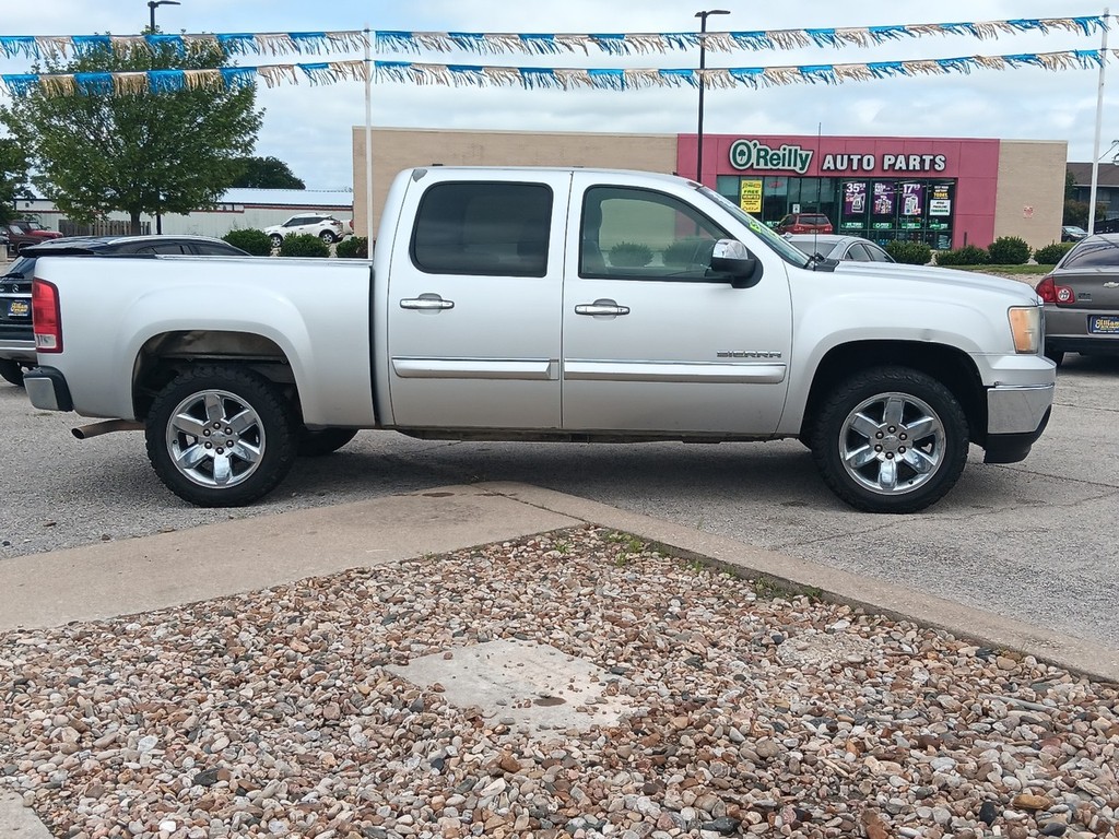 GMC Sierra 1500 Vehicle Full-screen Gallery Image 2