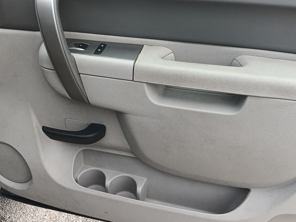 GMC Sierra 1500 Vehicle Full-screen Gallery Image 9