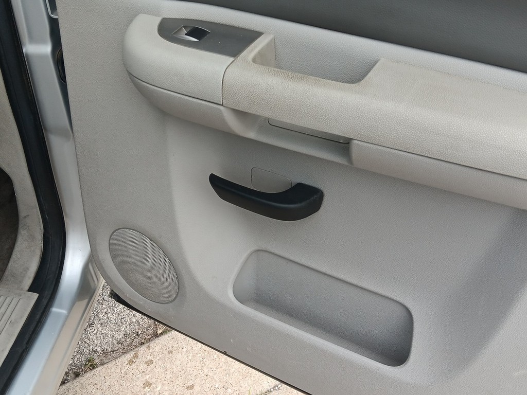 GMC Sierra 1500 Vehicle Full-screen Gallery Image 11
