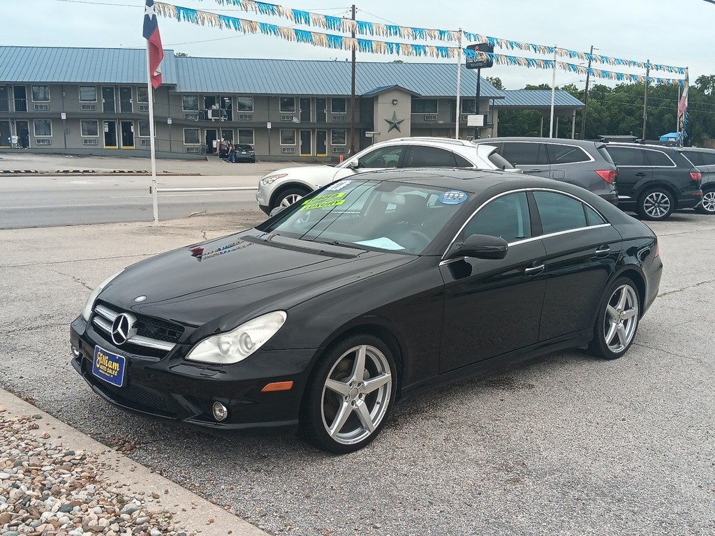Mercedes-Benz CLS-Class Vehicle Full-screen Gallery Image 07