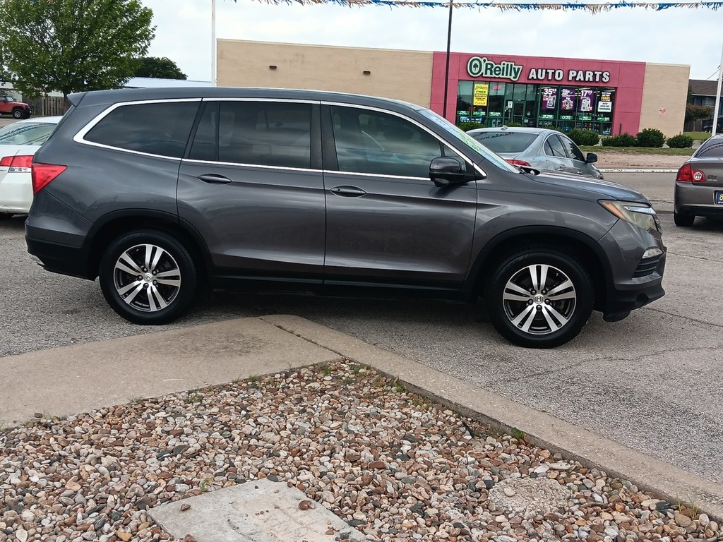 Honda Pilot Vehicle Full-screen Gallery Image 02