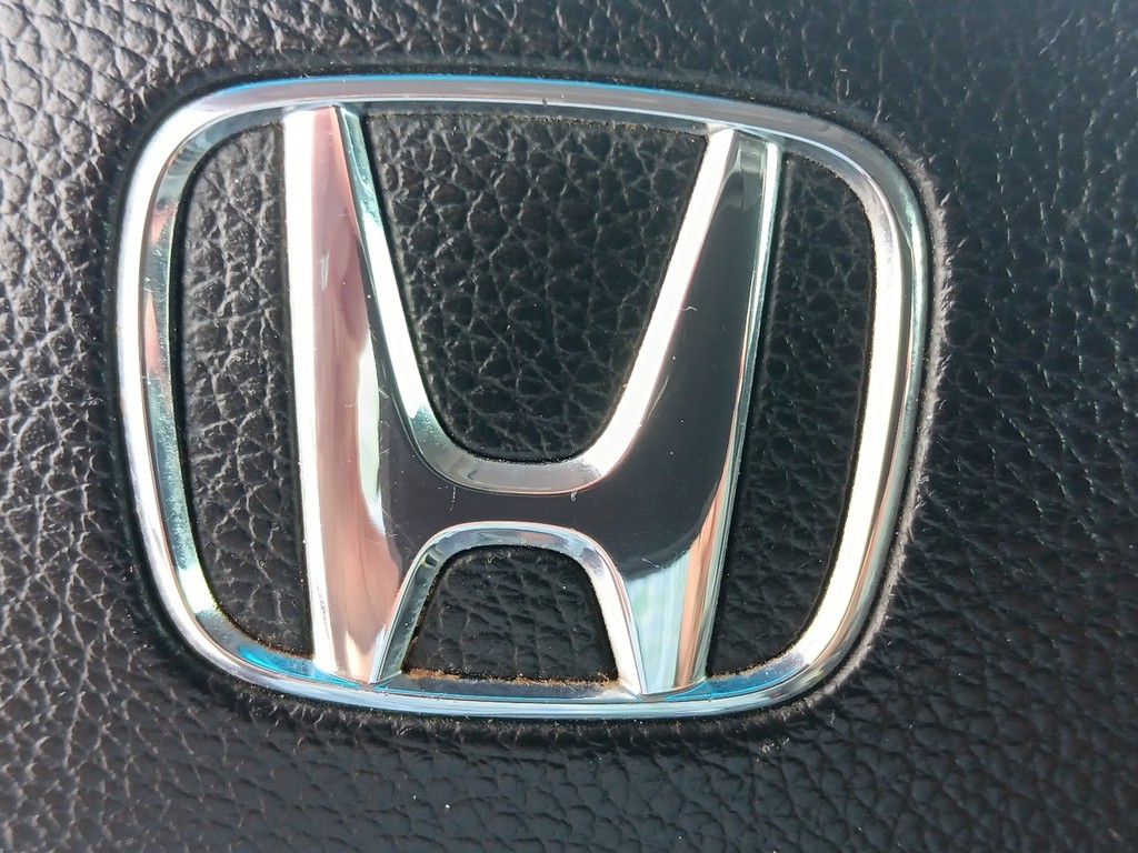 Honda Pilot Vehicle Full-screen Gallery Image 23