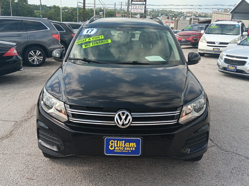 Volkswagen Tiguan Vehicle Full-screen Gallery Image 08