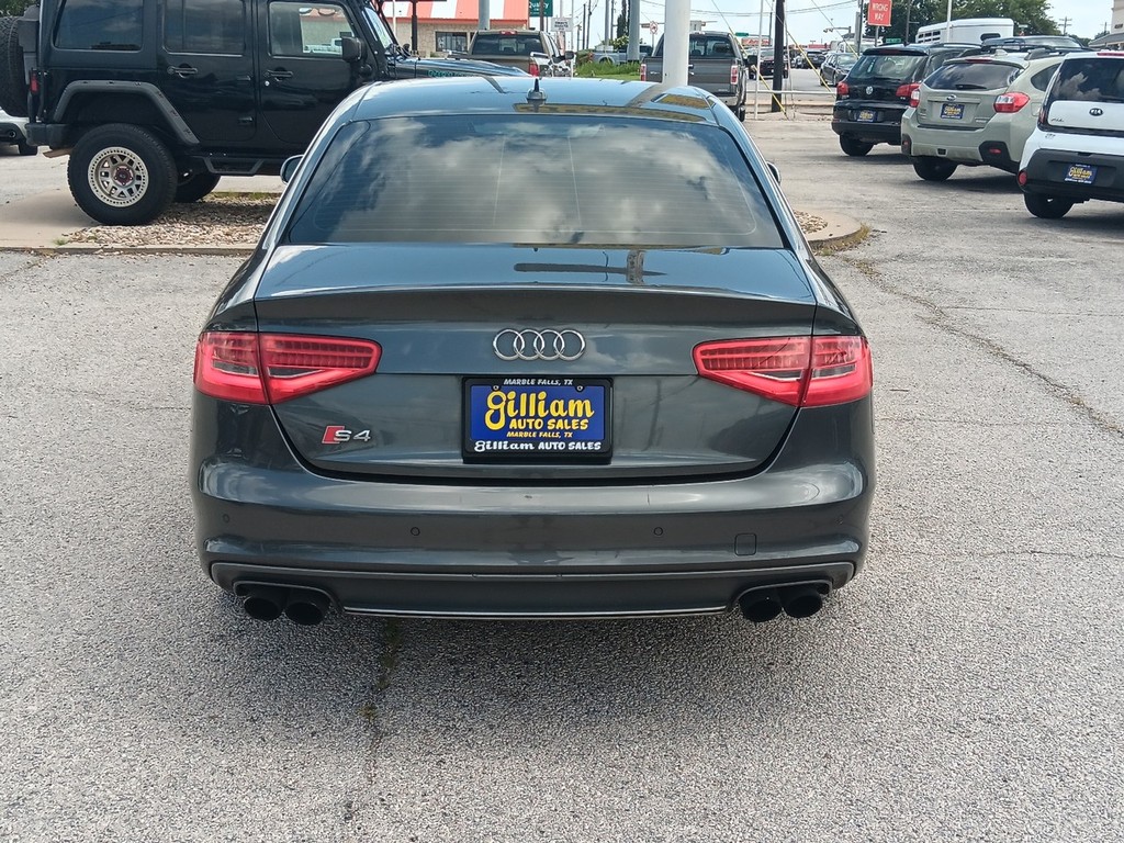 Audi S4 Vehicle Full-screen Gallery Image 04