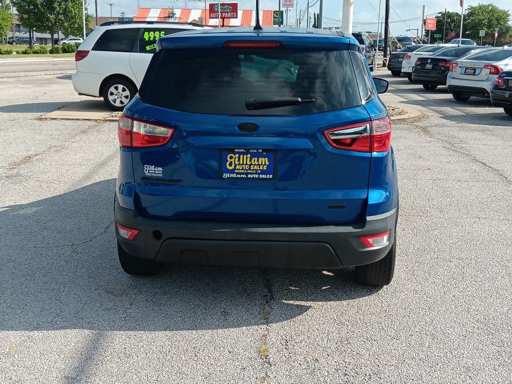 Ford EcoSport Vehicle Full-screen Gallery Image 4