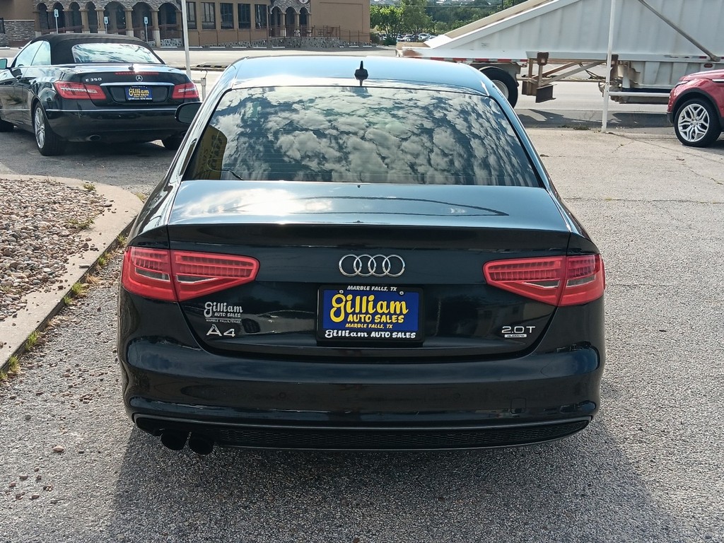 Audi A4 Vehicle Full-screen Gallery Image 04