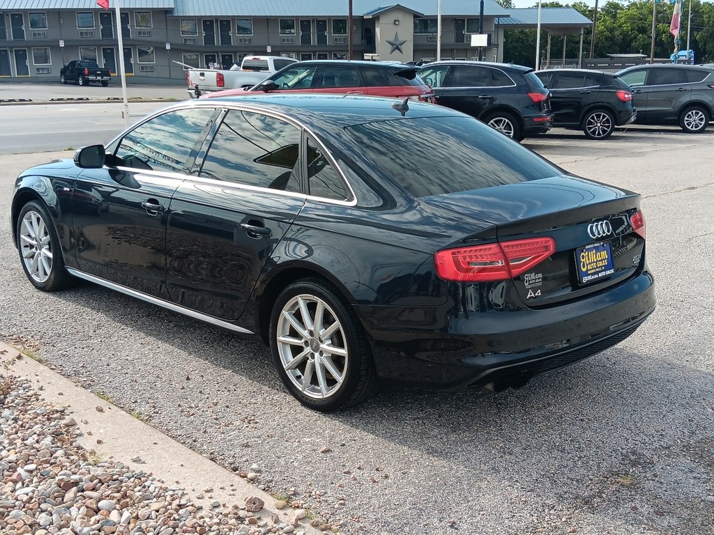 Audi A4 Vehicle Full-screen Gallery Image 05