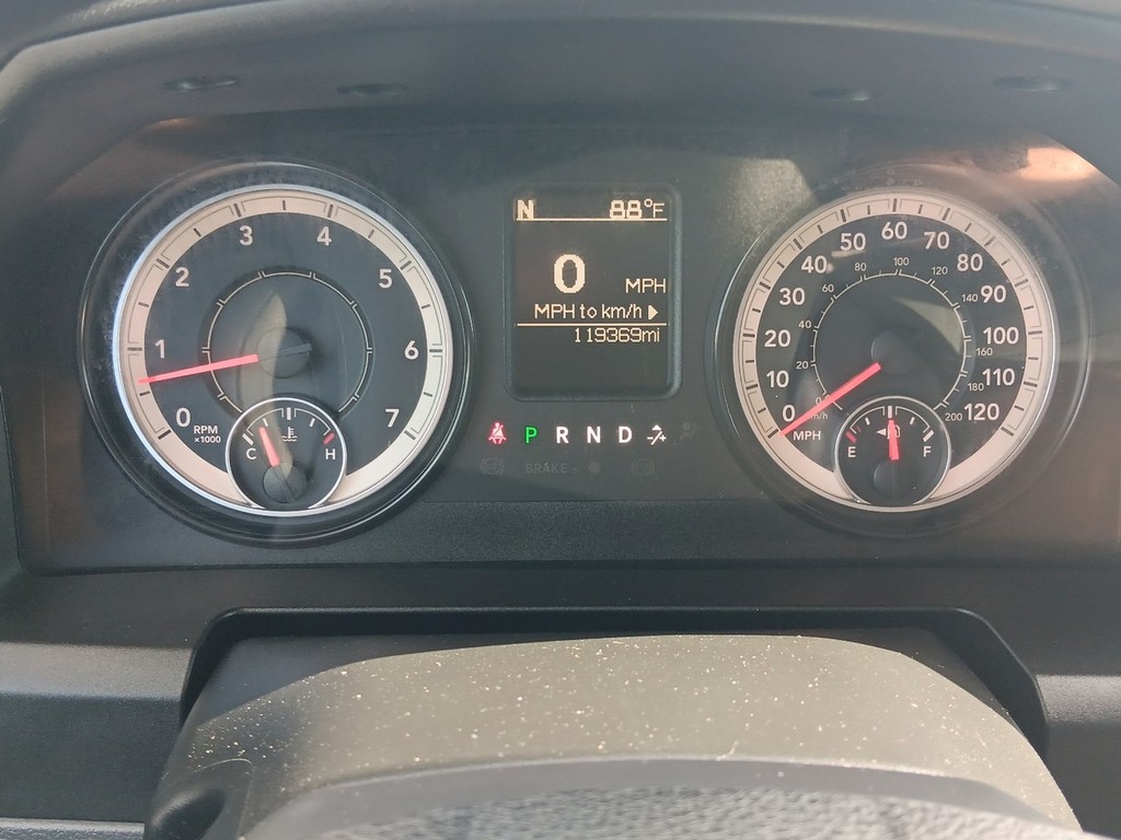 Ram 1500 Vehicle Full-screen Gallery Image 20