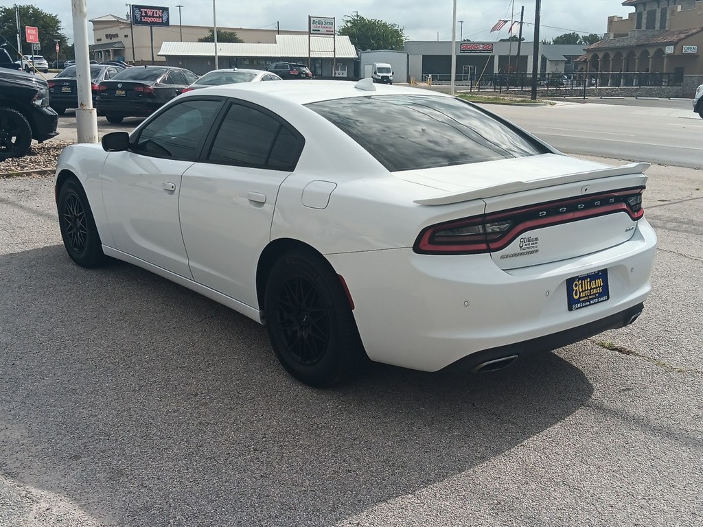 Dodge Charger Vehicle Full-screen Gallery Image 05