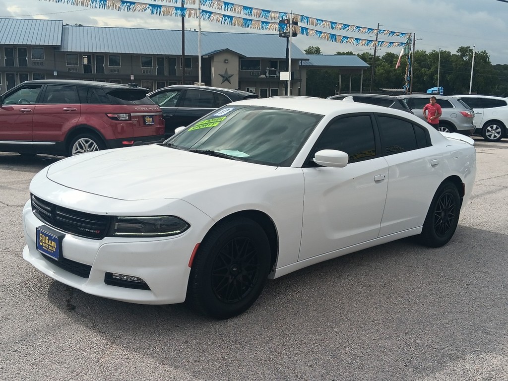 Dodge Charger Vehicle Full-screen Gallery Image 07