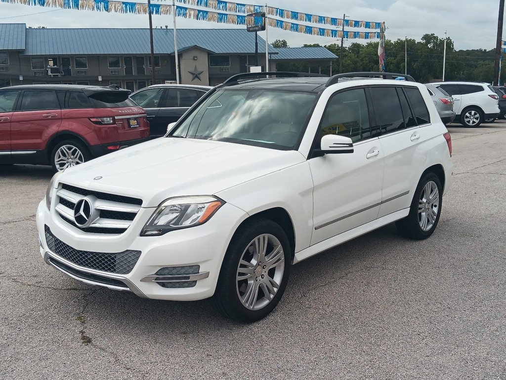 Mercedes-Benz GLK-Class Vehicle Full-screen Gallery Image 7