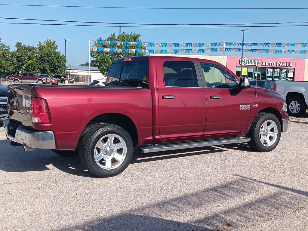 Ram 1500 Vehicle Full-screen Gallery Image 03