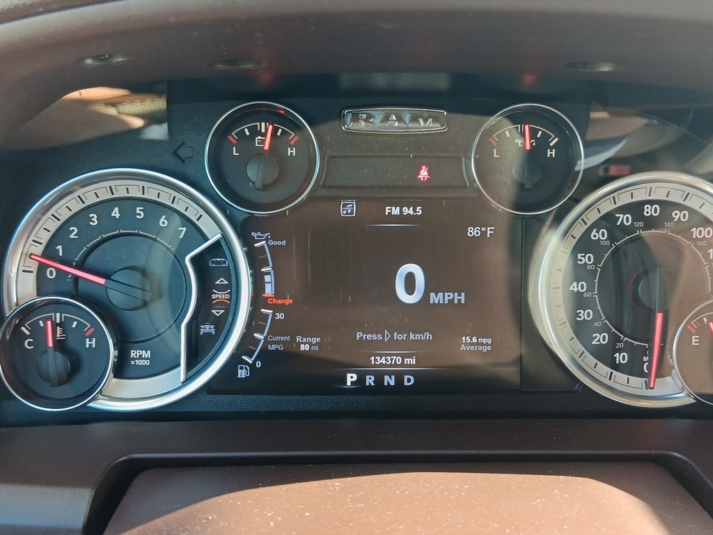 Ram 1500 Vehicle Full-screen Gallery Image 18