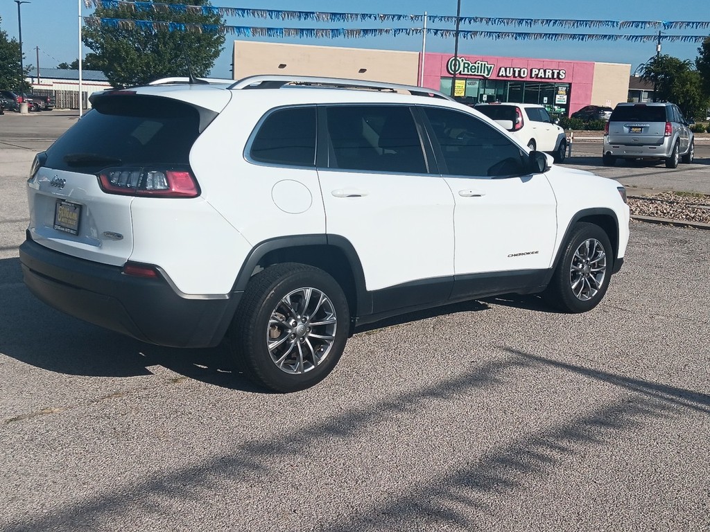 Jeep Cherokee Vehicle Full-screen Gallery Image 3