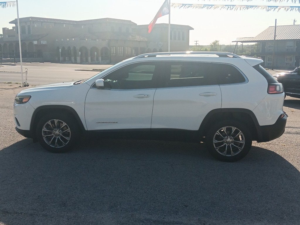 Jeep Cherokee Vehicle Full-screen Gallery Image 6