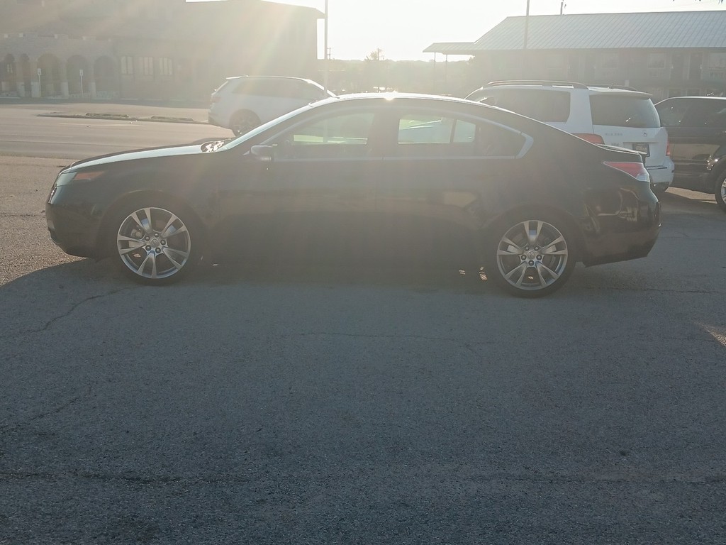 Acura TL Vehicle Full-screen Gallery Image 6