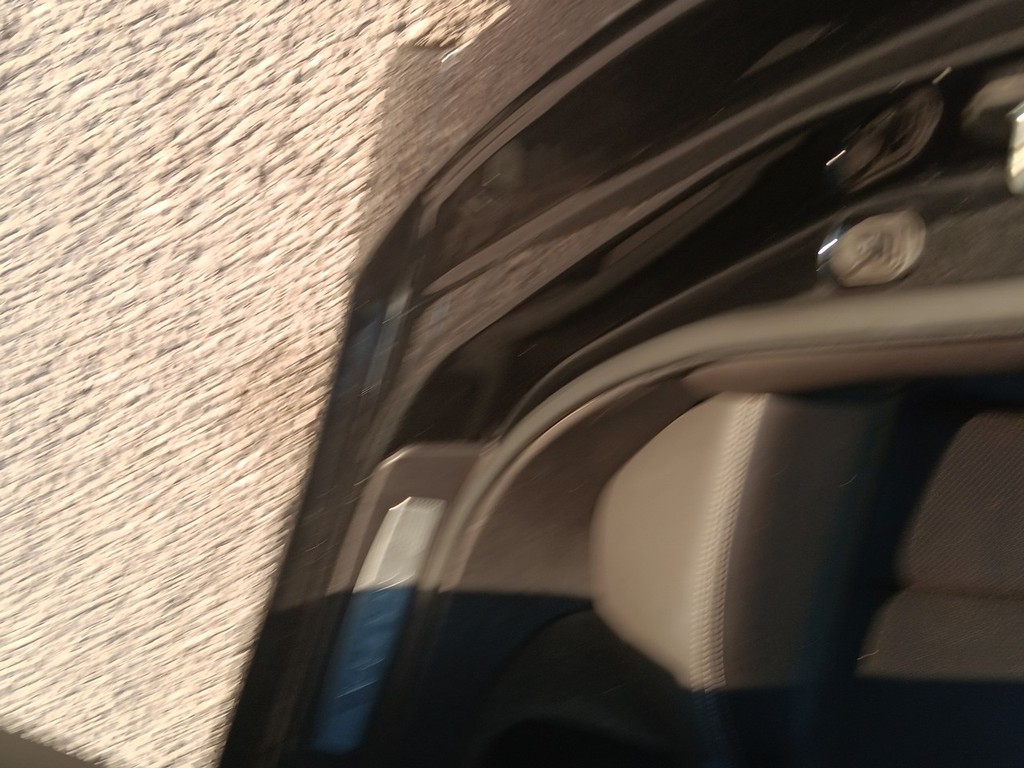 Acura TL Vehicle Full-screen Gallery Image 12
