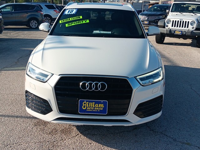 Audi Q3 Vehicle Full-screen Gallery Image 08