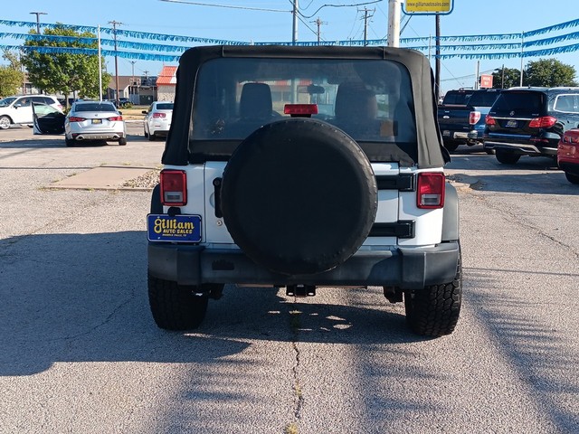 Jeep Wrangler Vehicle Full-screen Gallery Image 04