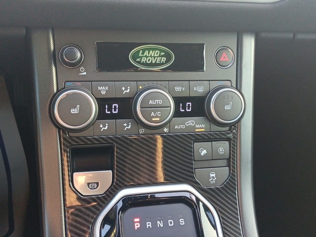 Land Rover Range Rover Evoque Vehicle Full-screen Gallery Image 19