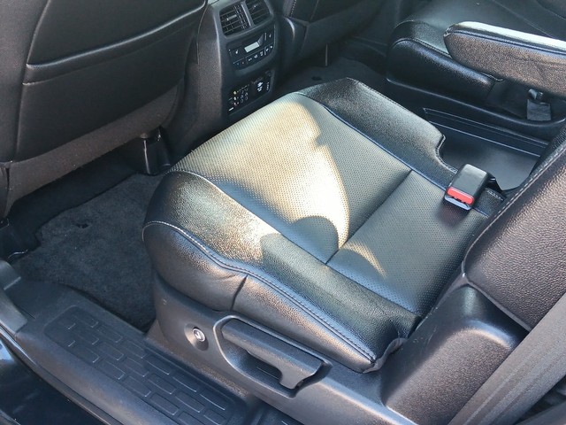 Honda Pilot Vehicle Full-screen Gallery Image 14