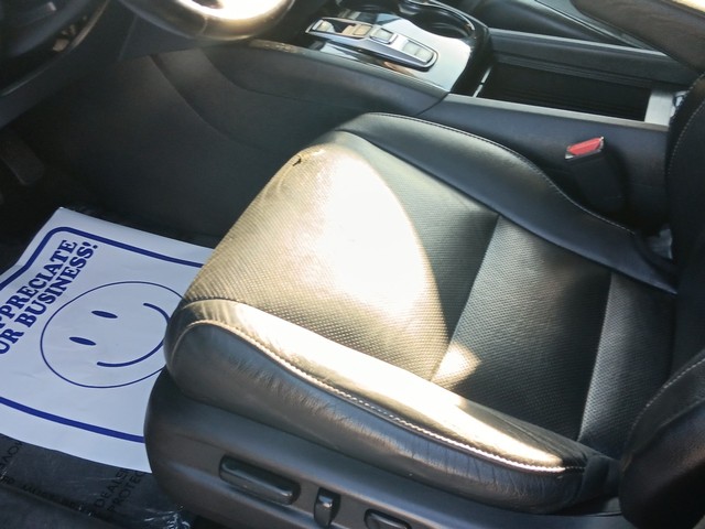 Honda Pilot Vehicle Full-screen Gallery Image 16
