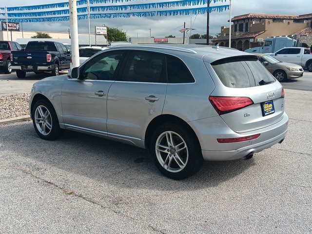 Audi Q5 Vehicle Full-screen Gallery Image 05
