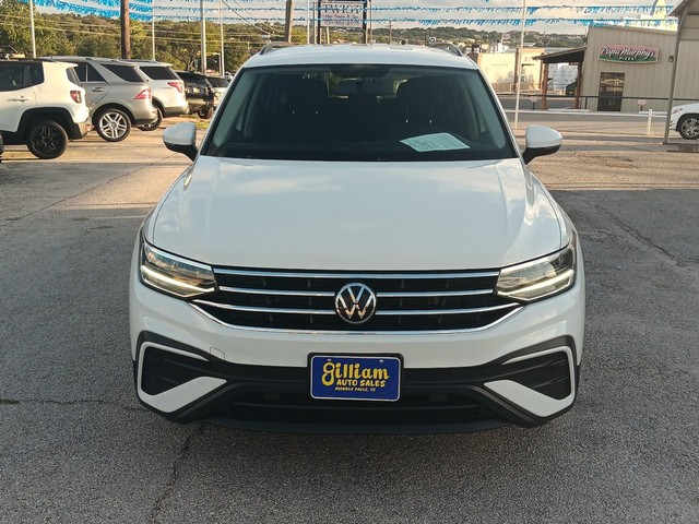 Volkswagen Tiguan Vehicle Full-screen Gallery Image 08